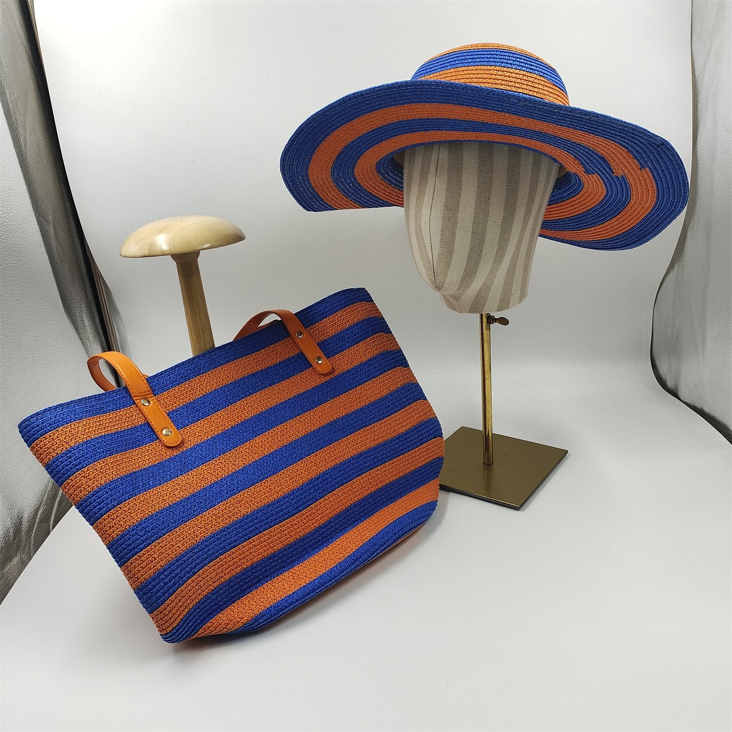 Foldable Striped Straw Hat with Breathable Sun Shade