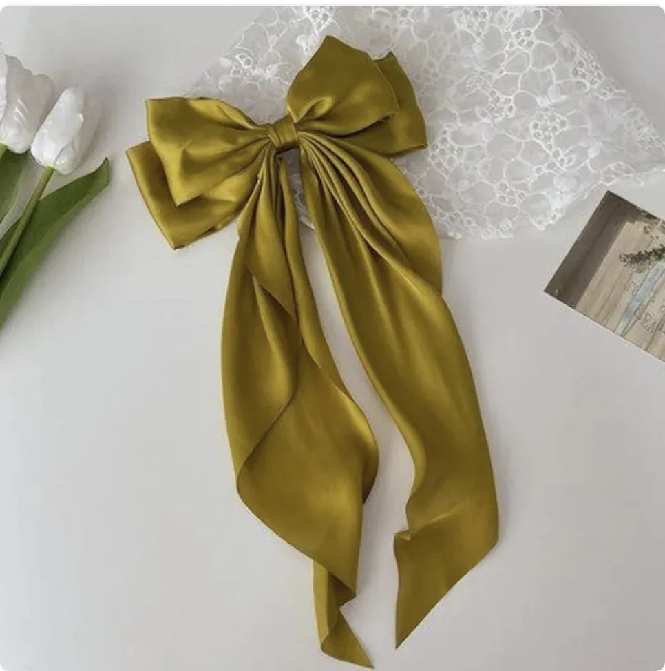 Red Big Bow Hairpin