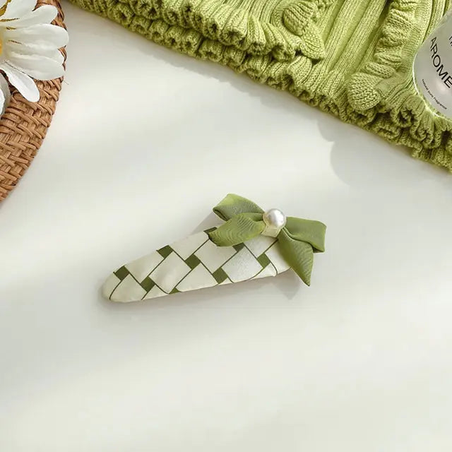 Spring Matcha Bow Hairpin with Pearl Scrunchie