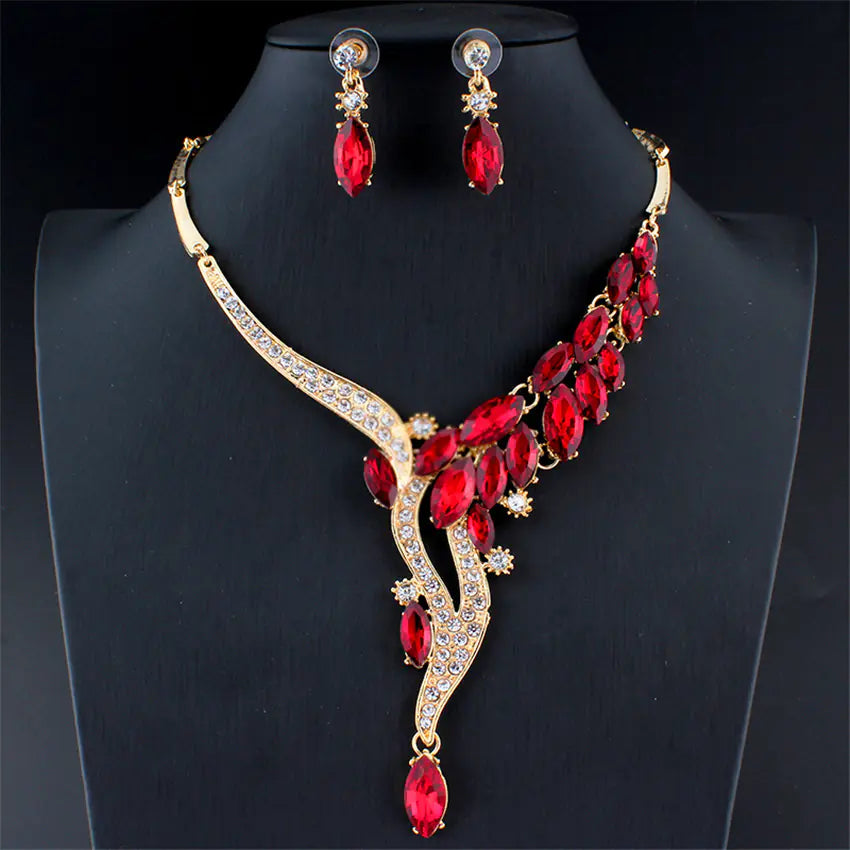 Bridal Jewelry Set with Leaf Necklace and Earrings