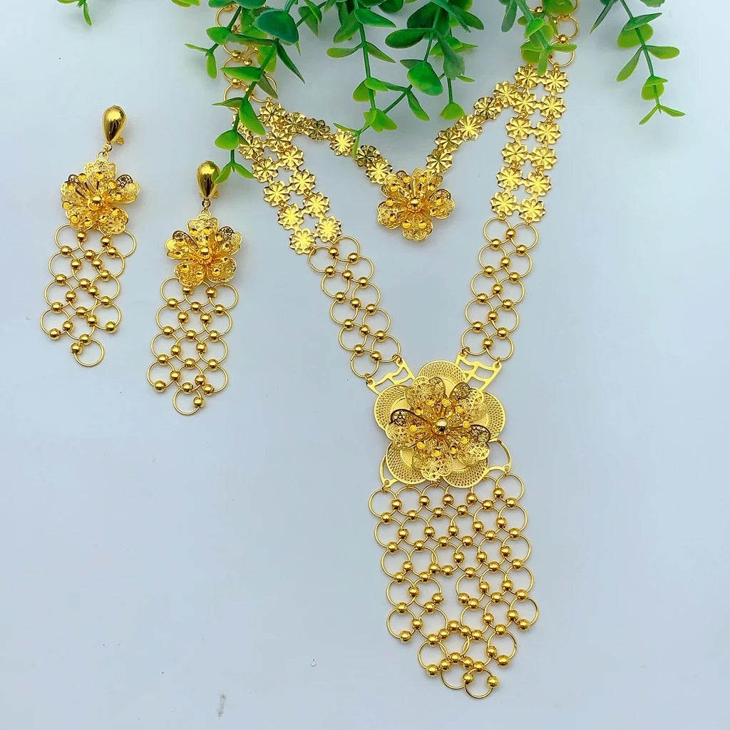Mama Aisha Set