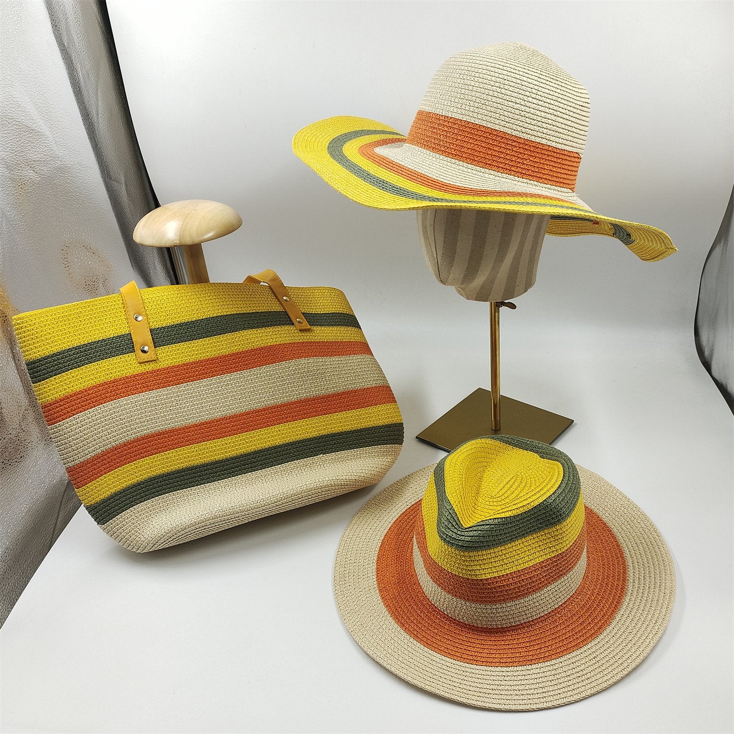 Foldable Striped Straw Hat with Breathable Sun Shade