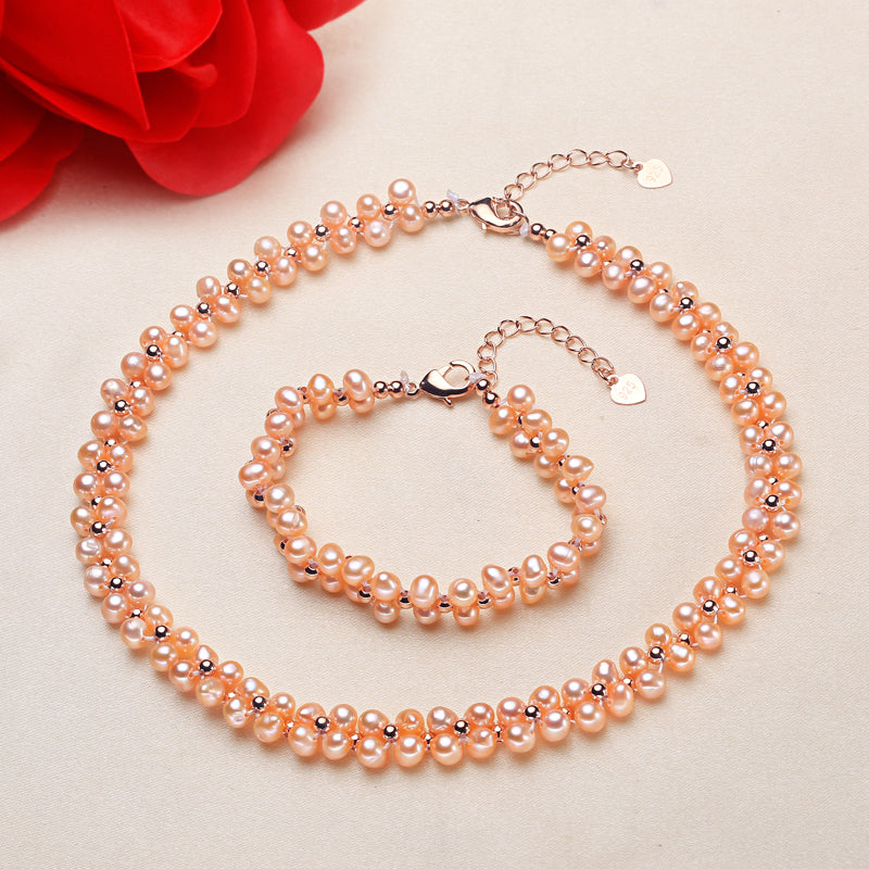 Radiant Pearl Freshwater Pearl Necklace and Bracelet Set