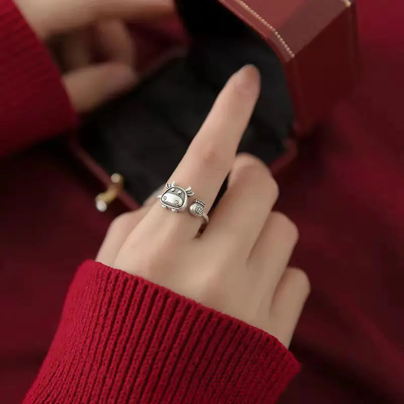 Vintage Style Sterling Silver Women's Zodiac Ring