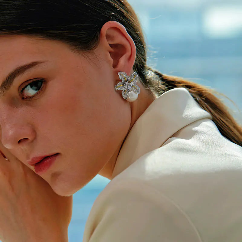 New Autumn Winter Two-Tone Lily Flower Earrings